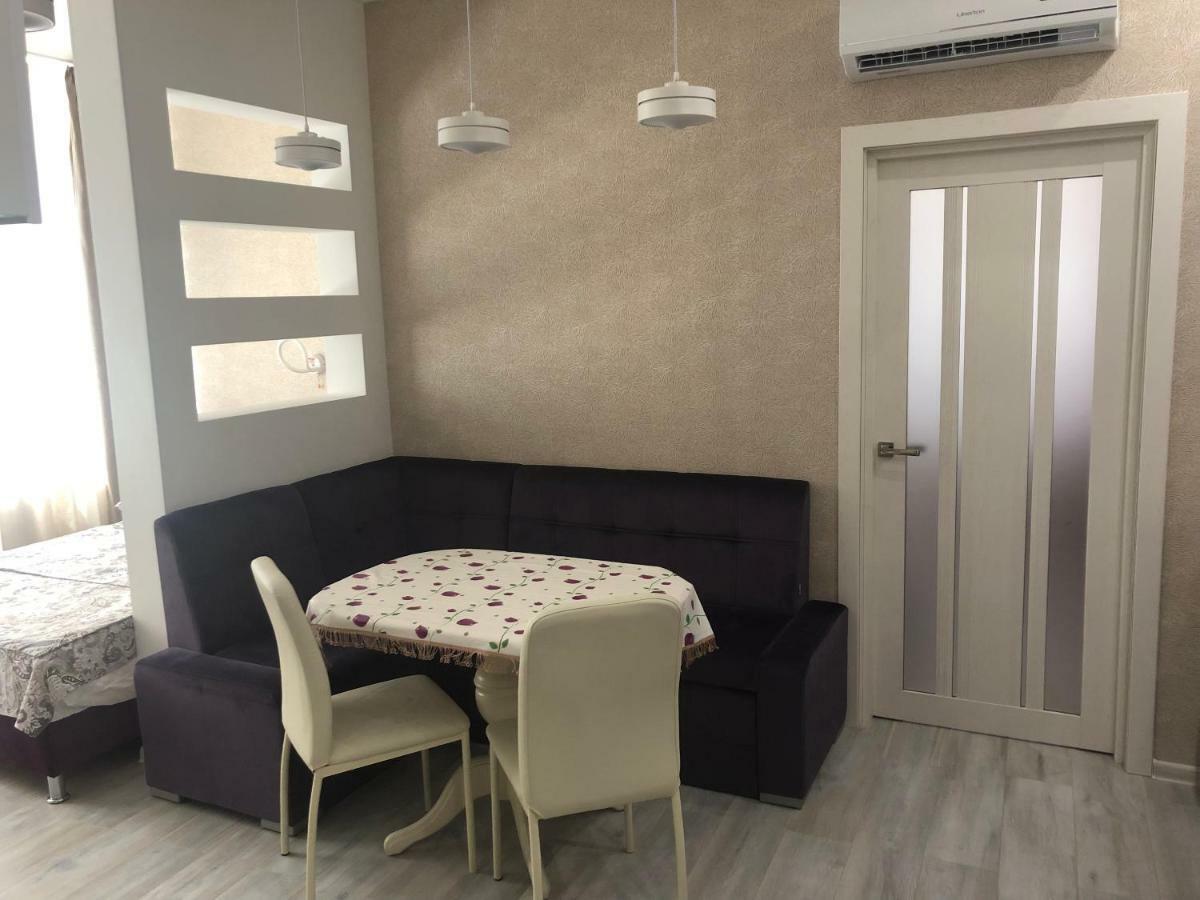 The Sea Is Near 5 Minutes Walk Apartment Number 44 Odessa Exterior foto